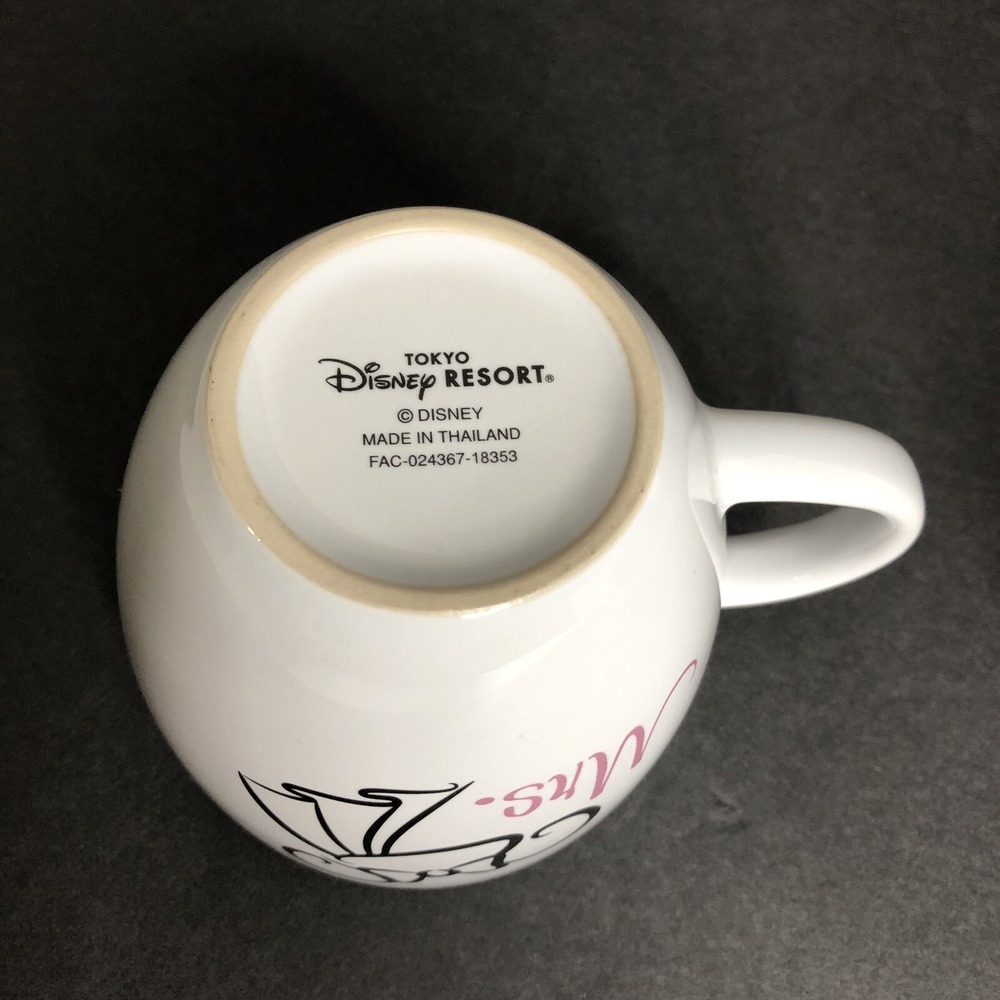 Tokyo Disney Mrs and Mr Mug Set Wedding Mickey Minnie Mouse White Black Ears Hat - Picture 6 of 6